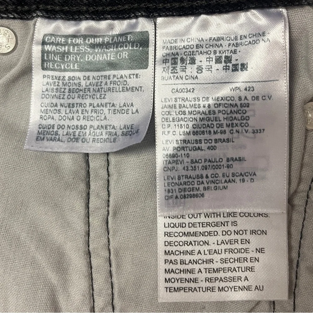Levi's 501 High Rise Distressed Jean Shorts - Size 27 - Picture 11 of 13